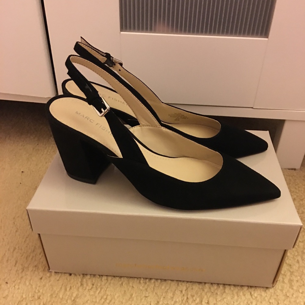 NWB marc fisher black suede pumps
